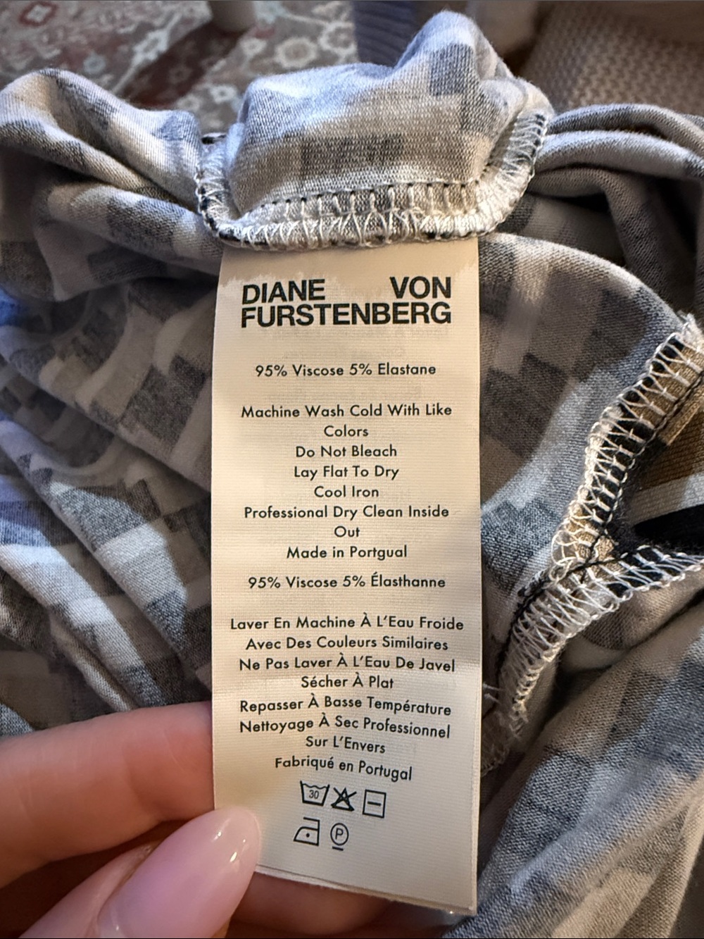 Diane Von Furstenberg Geometric Wrap Dress - Picture 4 of 4